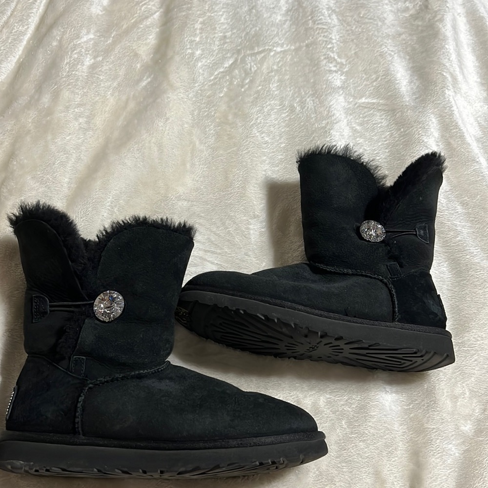 Ugg Bailey Button Bling Boot Size 8 - image 4